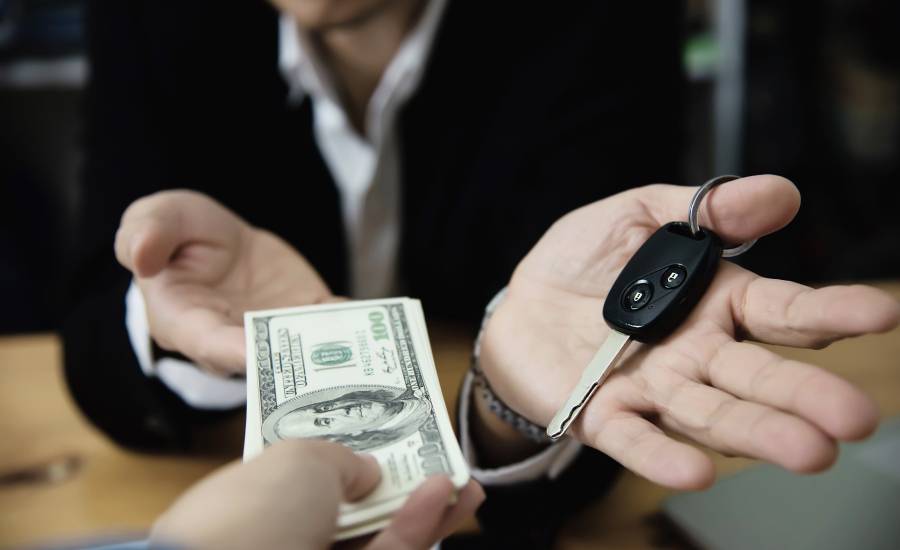 Which is Better: A Car Loan or Paying Cash?